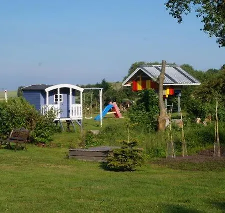 In Mit Terrasse Holiday home *
